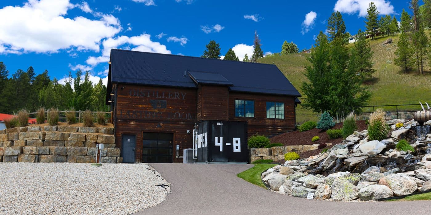 Lolo Distillery